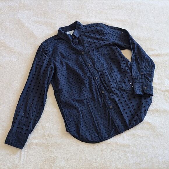 J.Crew Embroidered Eyelet Navy Button Down Shirt, size 2 - Picture 1 of 7